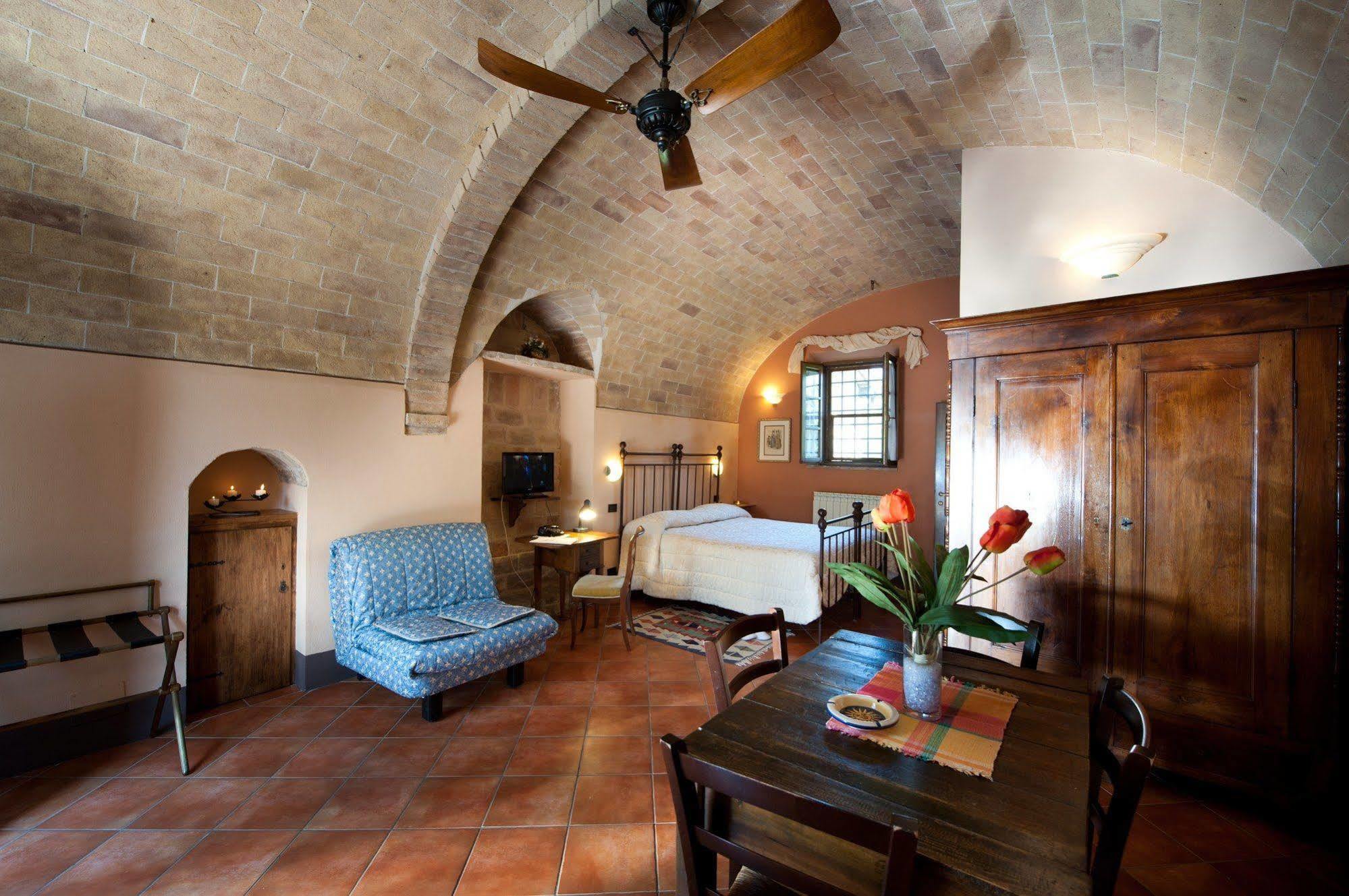 Sarna Residence San Quirico dʼOrcia Εξωτερικό φωτογραφία
